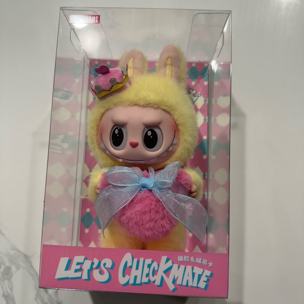 POP MART The Monsters Labubu Let’s Checkmate Queen Vinyl Plush Pendant Keychain